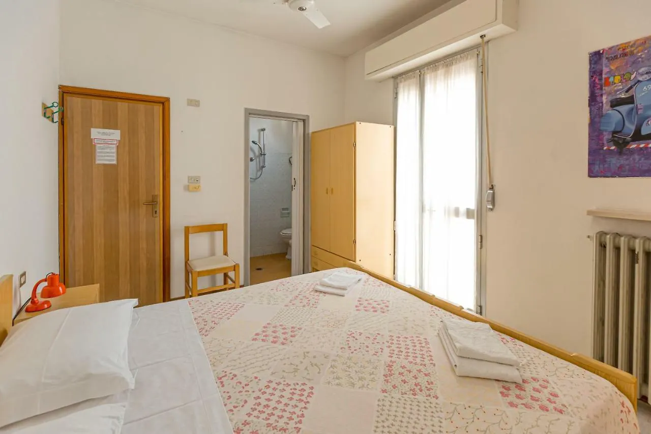 Fogadó Pensione Villa Elsa B&B Rimini