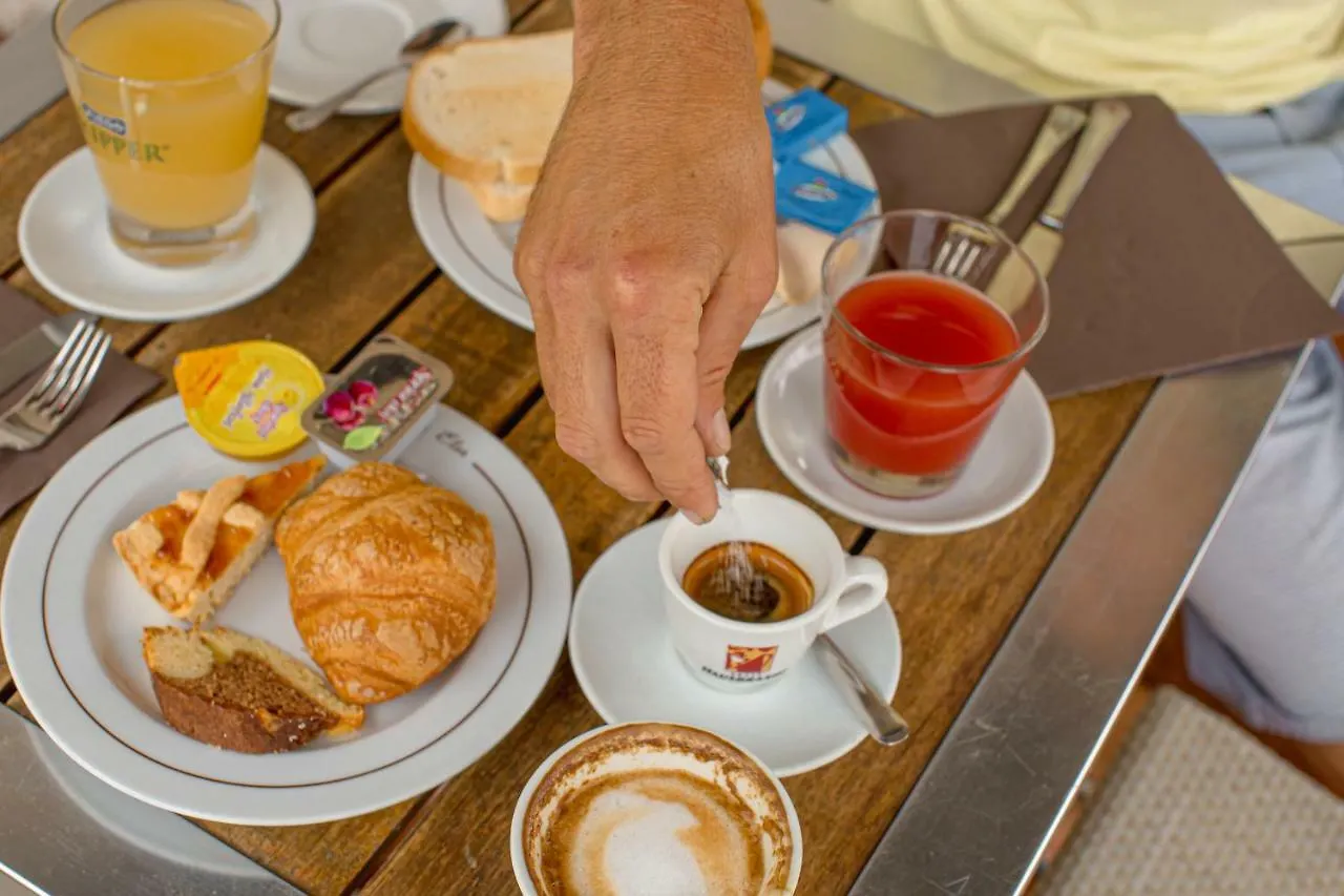 Pensione Villa Elsa B&B Rimini Olaszország