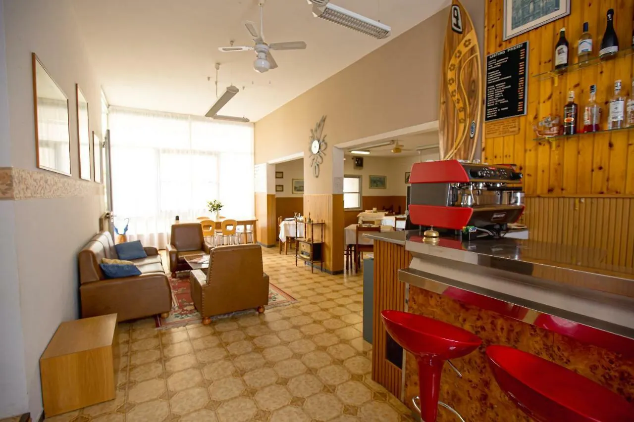 Fogadó Pensione Villa Elsa B&B Rimini